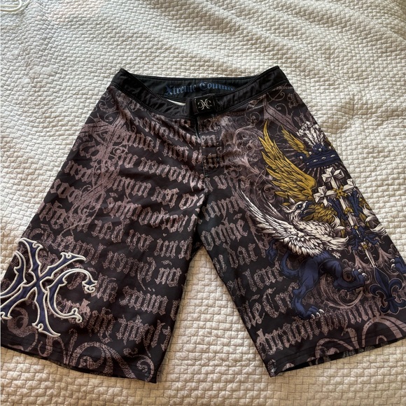 Xtreme Couture Y2K Board Shorts Size XL - Picture 1 of 5